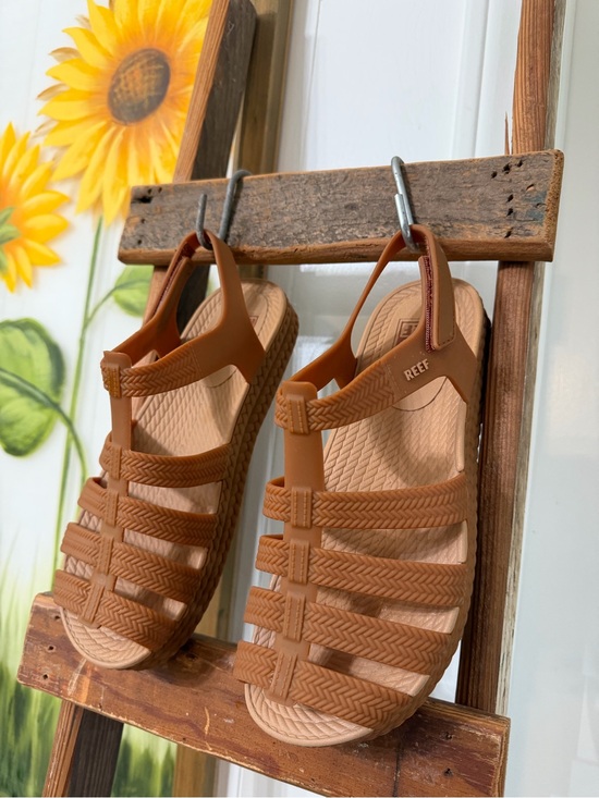 Reef Shoes - Reef Women’s Tan Strappy Basket Weave Sandals